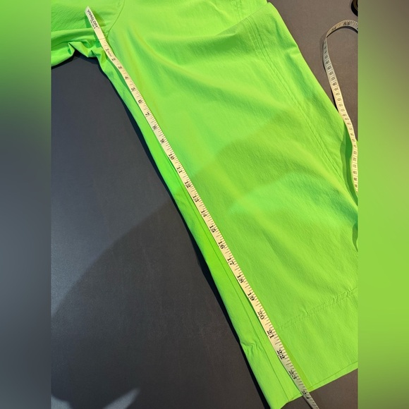 lululemon stretch woven wide leg high rise pant pistachio S NWOT neon green - Picture 9 of 11